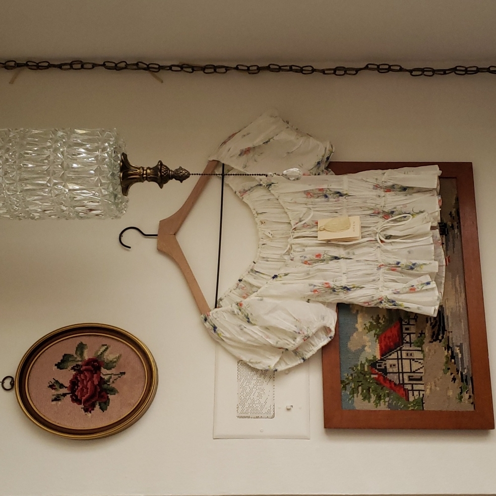 DÔEN • ADIE TOP ~ PAINTED BOUQUEST ~ Size L